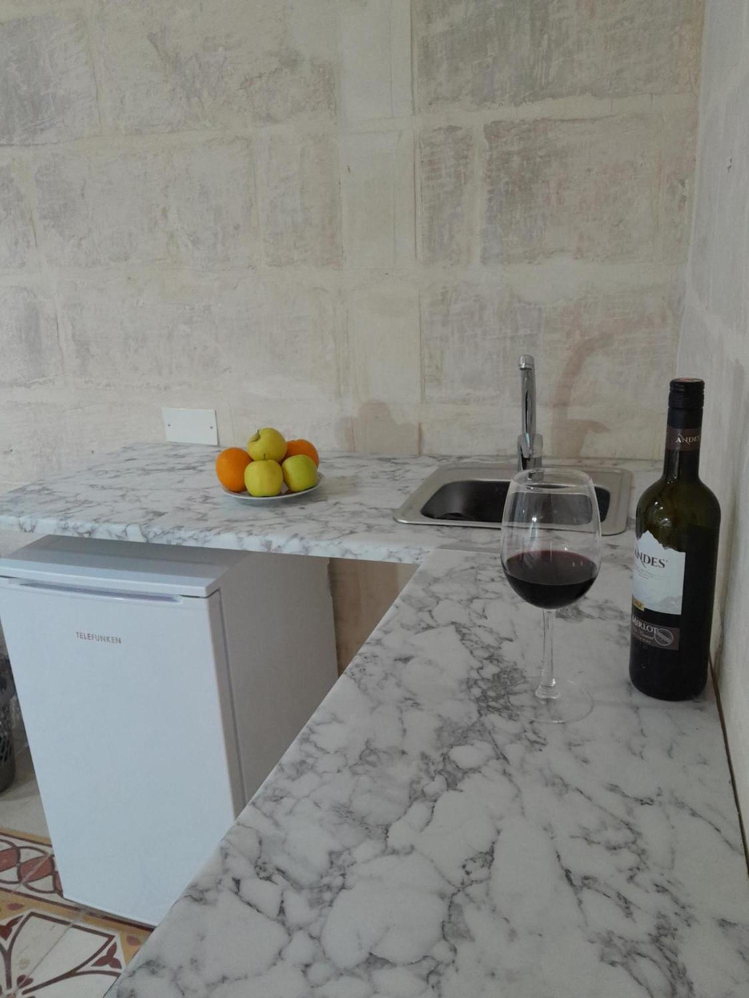 Limestone Suites Sliema Eksteriør billede